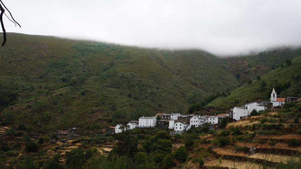 Casa Cima Villa Chas de Egua ภายนอก รูปภาพ